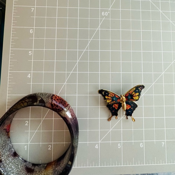 Vintage Butterfly Brooch & Bangle Bracelet - Picture 9 of 11